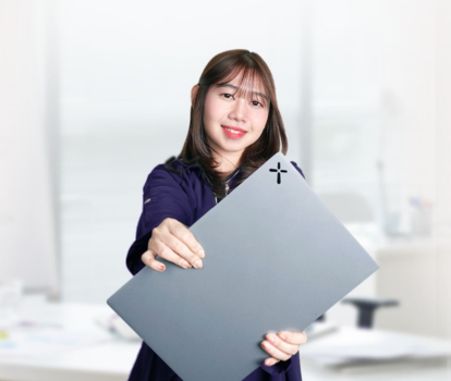 laptop ringan dan tipis